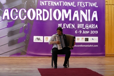 III категория / category